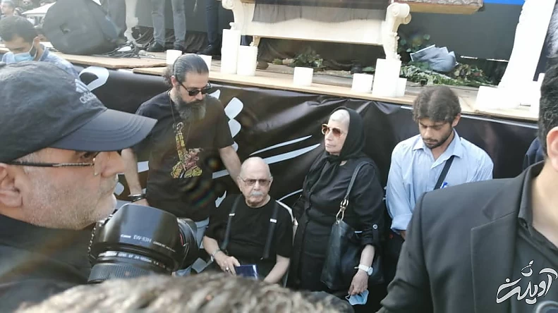 هوشنگ ابتهاج